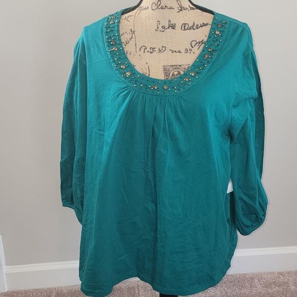 Kim Rogers Tops - Kim Rogers emerald green jeweled top